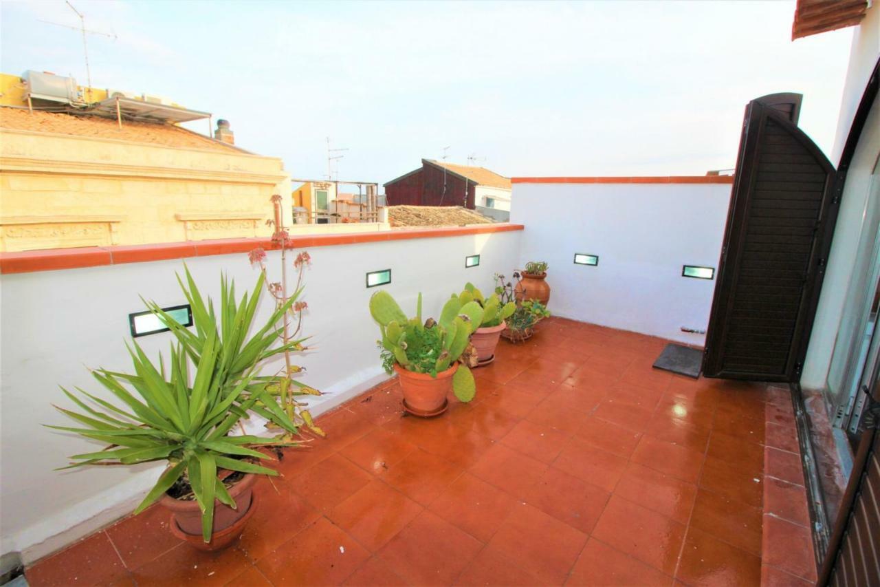 Una Terrazza Per Due سيراكوزا المظهر الخارجي الصورة